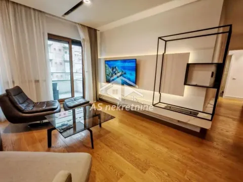 Izdavanje, trosoban stan, 100m², Savski Venac, Beograd - image 6