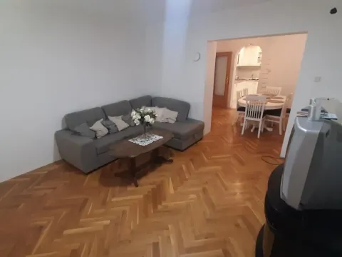 Prodaja, kuća, 200m², Adice, Novi Sad Sve Podlokacije - image 8