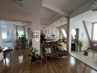 Prodaja, četvorosoban stan, 118m², Vračar Hram, Vračar Sve Podlokacije - image 1