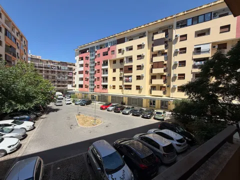 Rent, one bedroom apartment, 45m², Stari Aerodrom, Podgorica - image 2