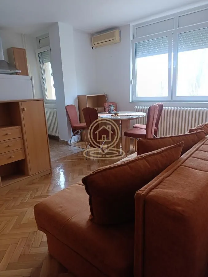 Izdavanje, jednosoban stan, 45m², Podbara, Novi Sad Sve Podlokacije