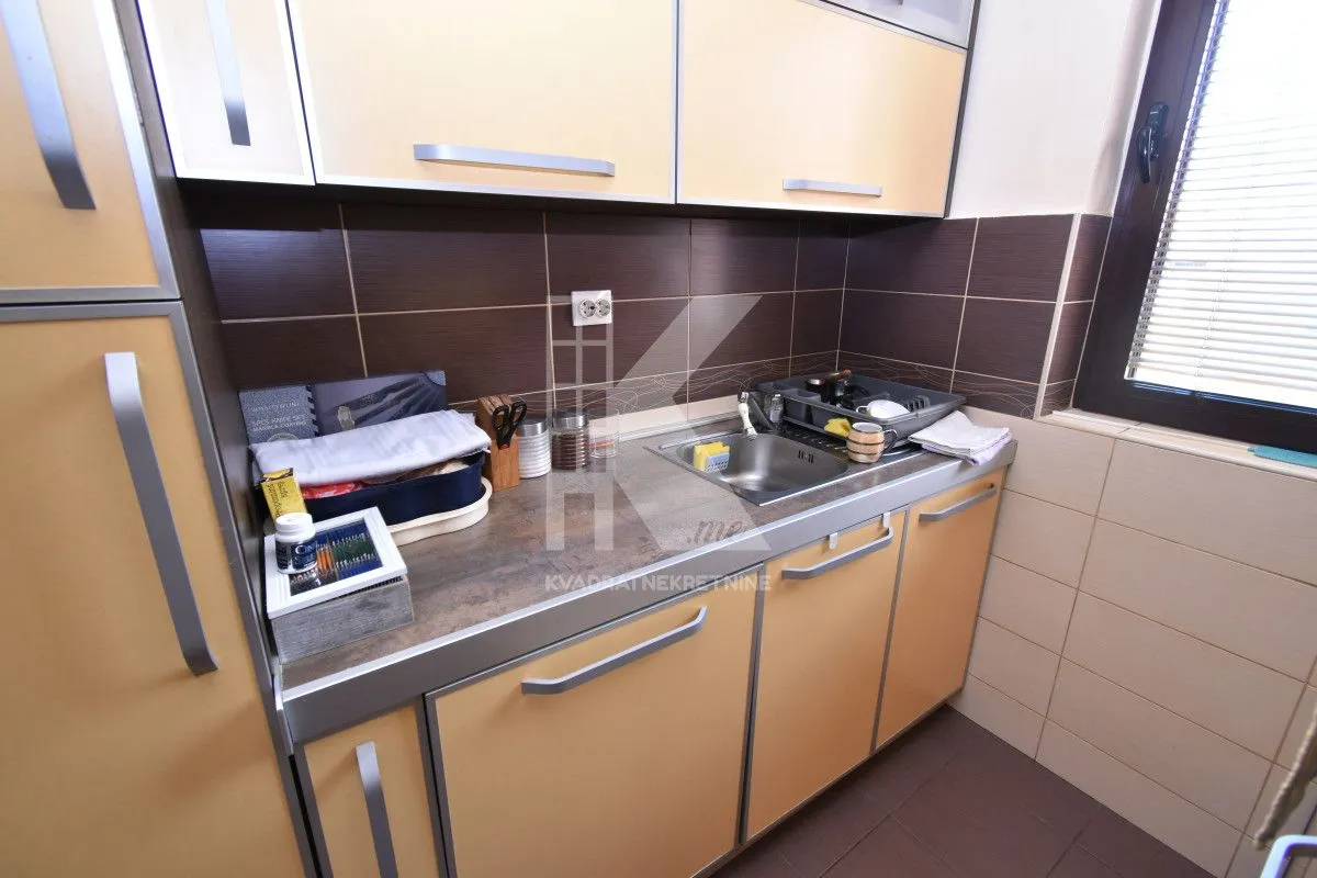 Sale, house, 190m², Dalmatinska ulica, Podgorica