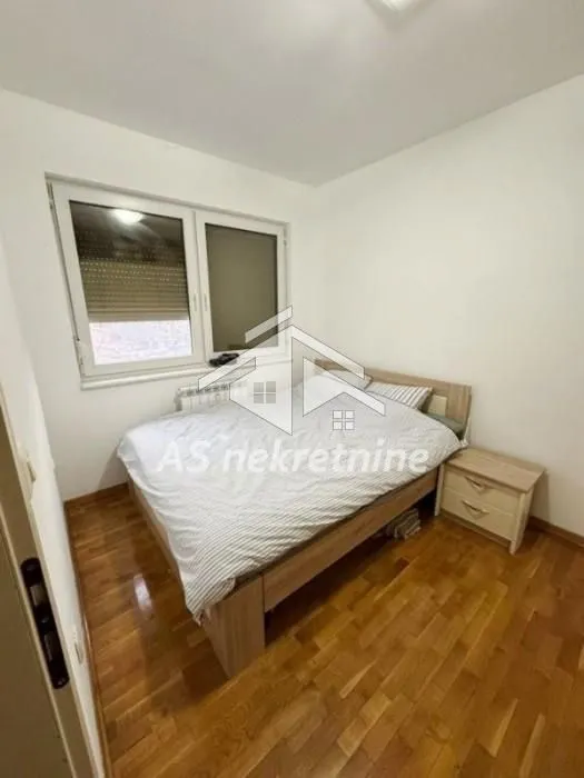 Izdavanje, trosoban stan, 73m², Voždovac Sve Podlokacije, Beograd