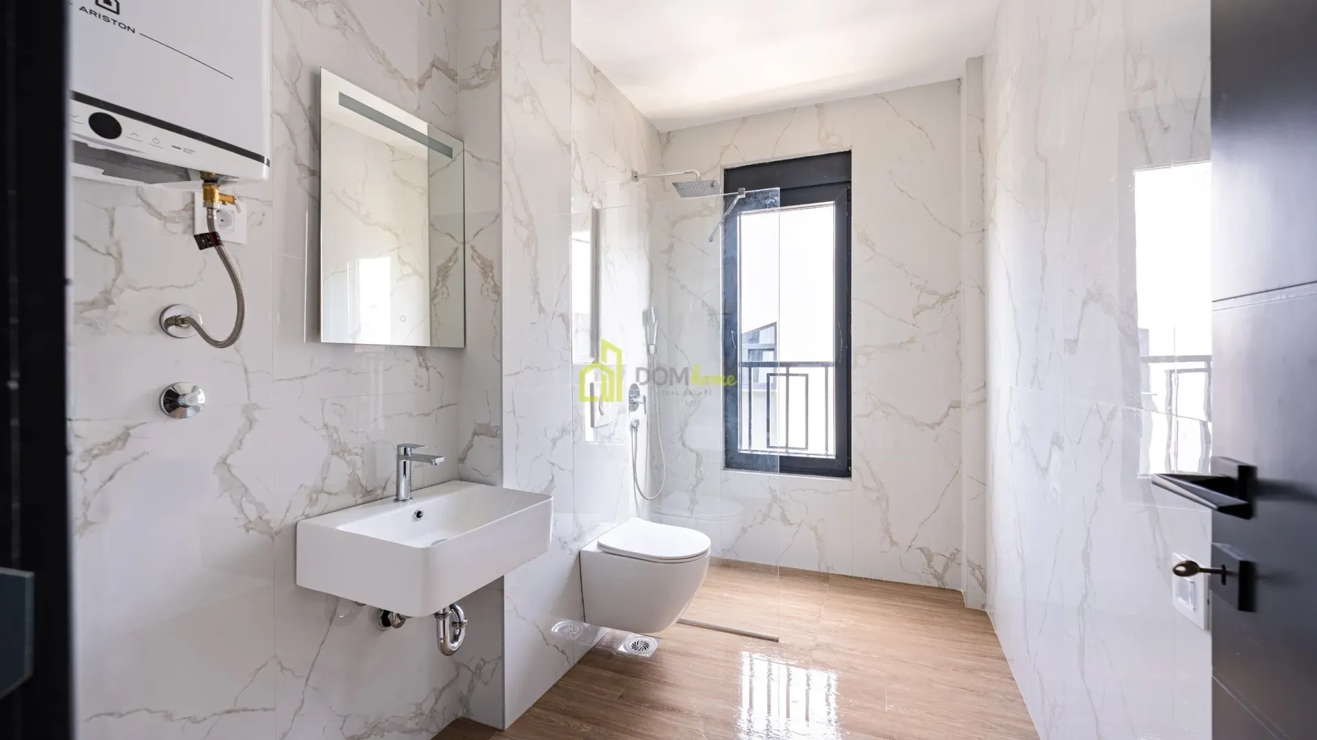 Prodaja, trosoban stan, 122m², Gorica C, Podgorica