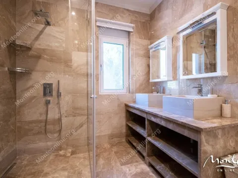 Prodaja, kuća, 560m², Tivat, Crna Gora - image 30