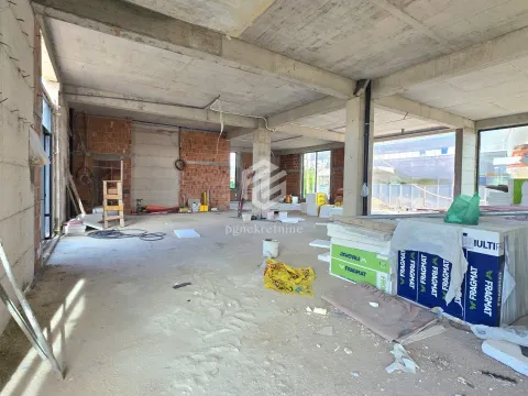 Rent, office space, 1100m², Donja Gorica, Podgorica - image 4