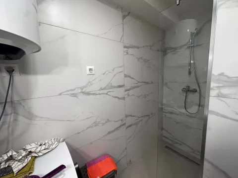 Rent, one bedroom apartment, 45m², Stari Aerodrom, Podgorica - image 6