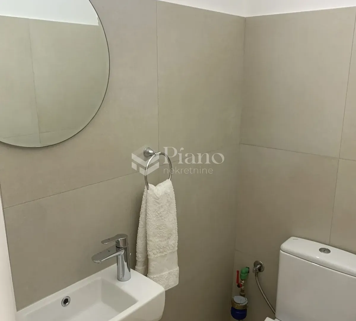 Rent, two bedroom apartment, 68m², Blok 5, Podgorica