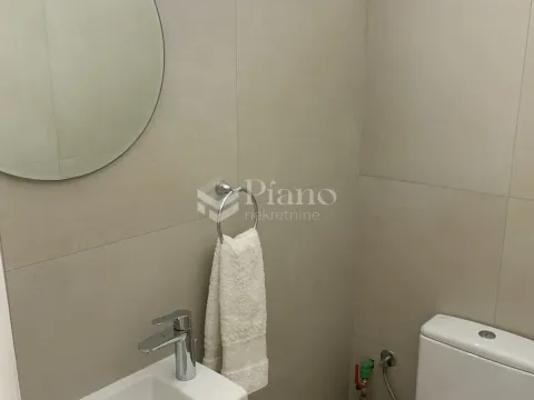 Rent, two bedroom apartment, 68m², Blok 5, Podgorica - image 13