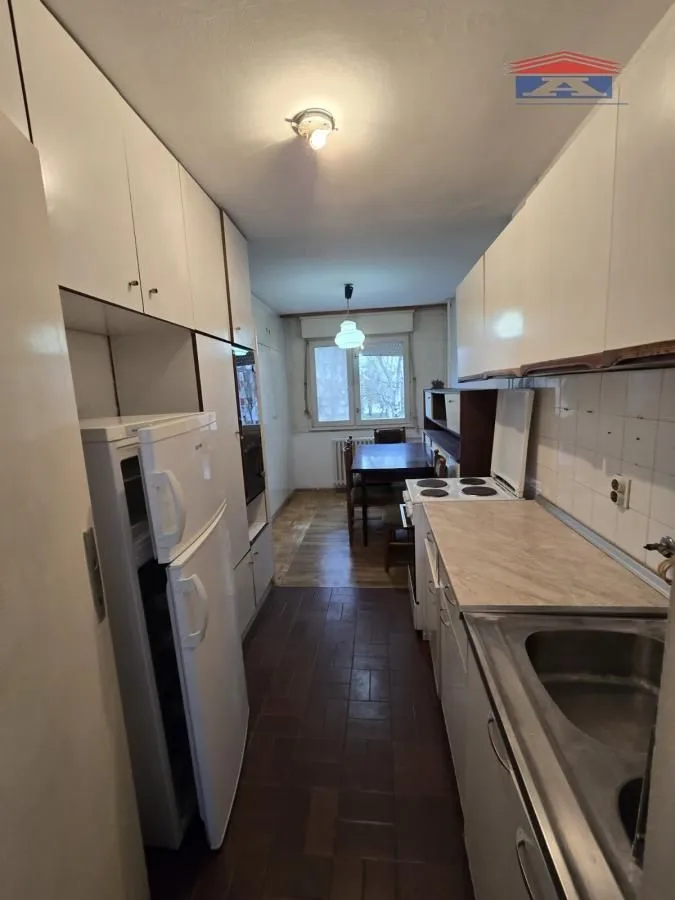 Izdavanje, dvosoban stan, 60m², Novo naselje, Novi Sad