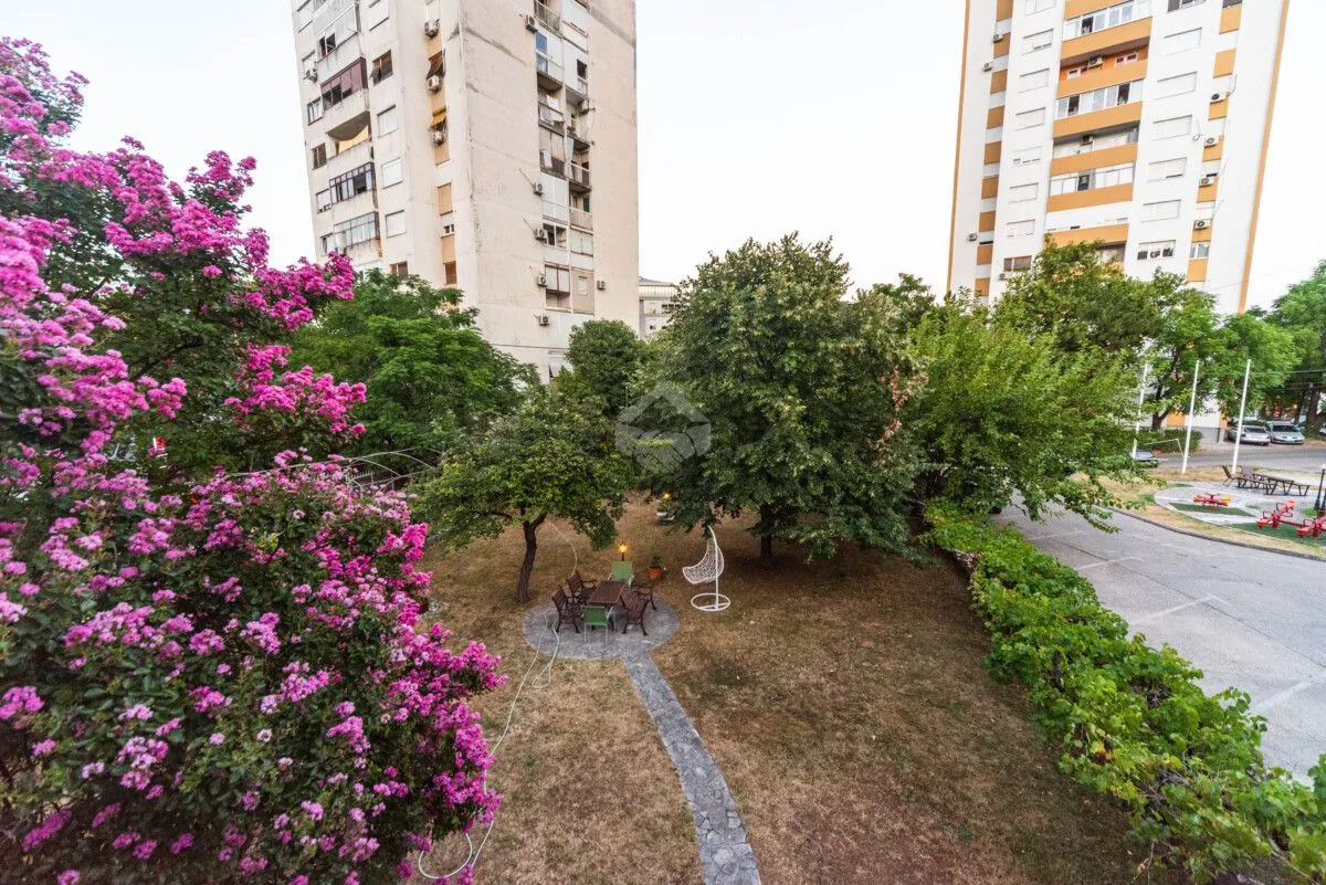 Rent, three bedroom apartment, 145m², Preko Morače, Podgorica