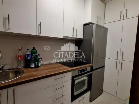 Izdavanje, dvosoban stan, 60m², Čukarica, Beograd - image 5