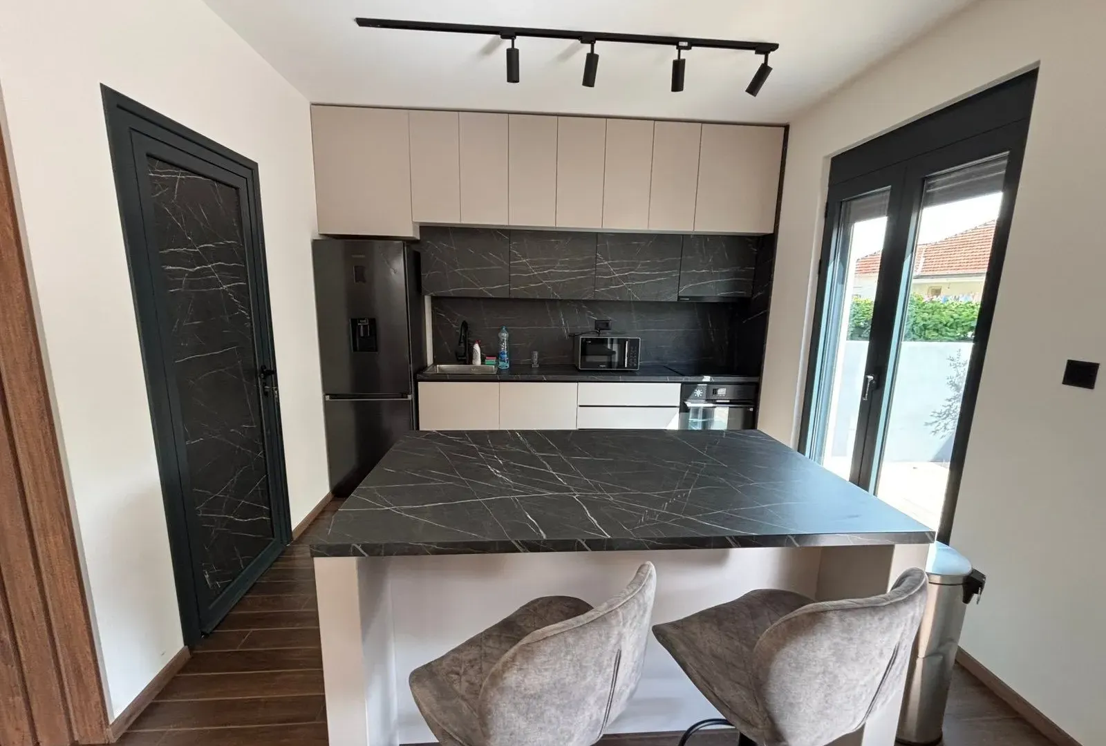 Prodaja, kuća, 150m², Donja Gorica, Podgorica
