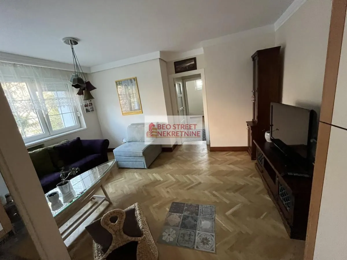 Izdavanje, dvosoban stan, 55m², Bulbulder, Zvezdara Sve Podlokacije