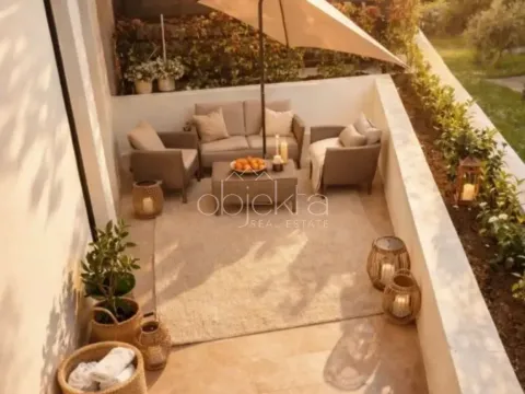 Izdavanje, stan, 80m², Tivat, Crna Gora - image 4