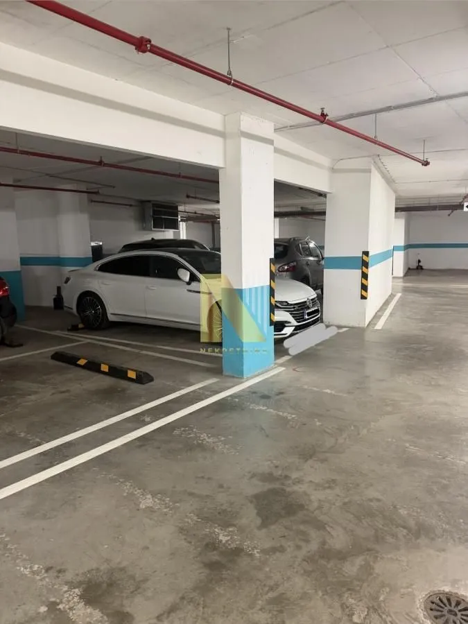 Sale, parking/garage, 11m², Bulevar Evrope, Novi Sad Sve Podlokacije