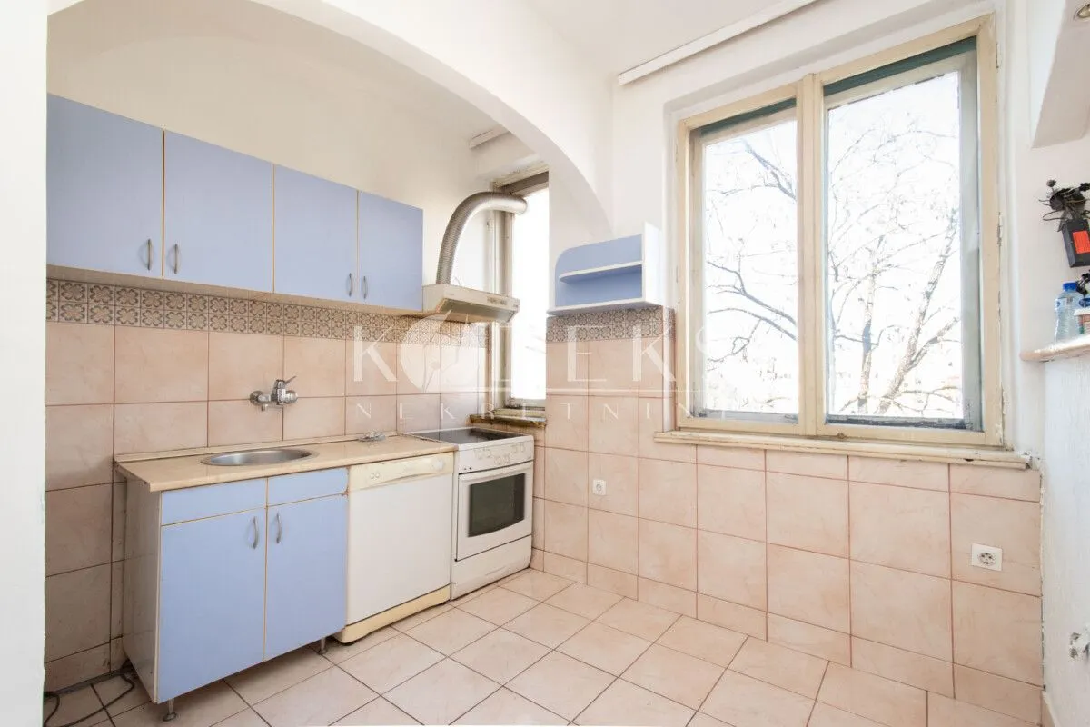 Prodaja, dvosoban stan, 76m², Centar, Podgorica