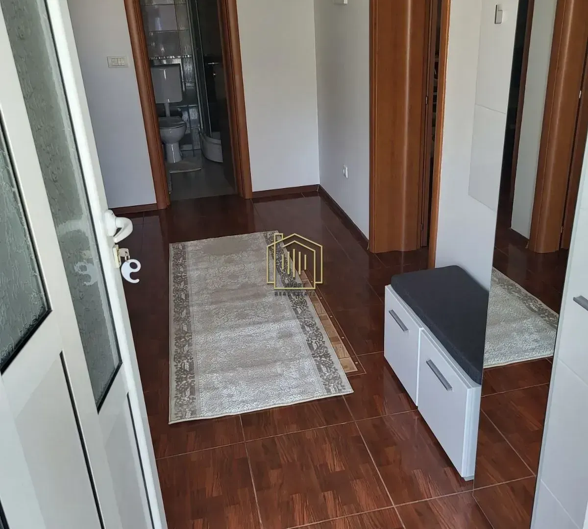 Izdavanje, dvosoban stan, 71m², Igalo, Herceg Novi