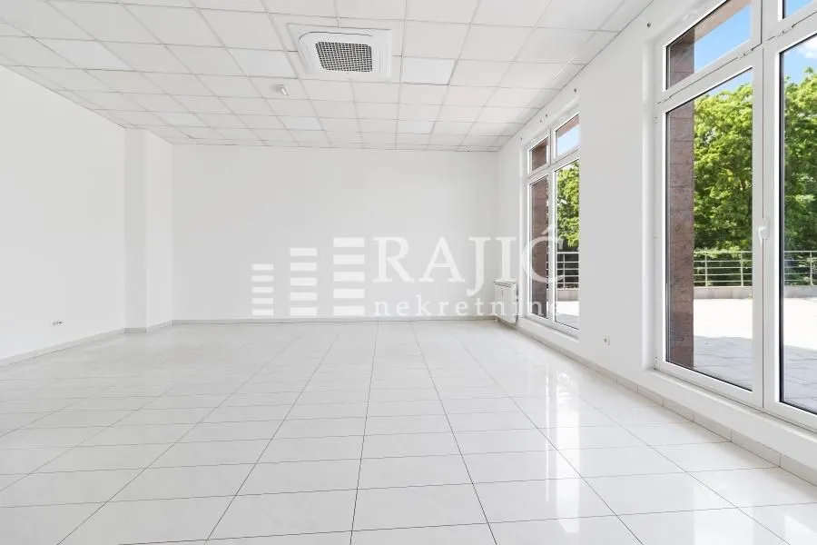 Rent, office space, 53m², Savski Venac, Beograd