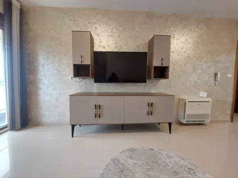 Rent, two bedroom apartment, 67m², Radanovići, Kotor - image 4