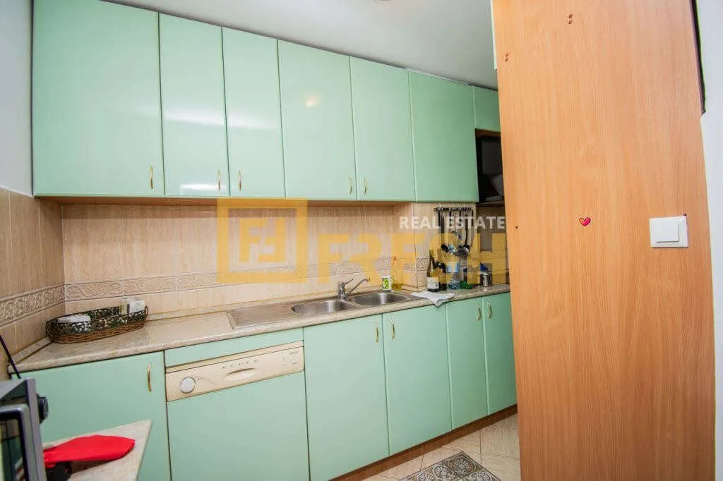 Prodaja, trosoban stan, 92m², Ljubović, Podgorica