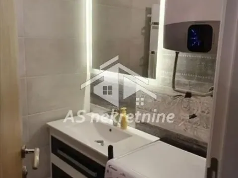 Rent, one bedroom apartment, 37m², Čubura, Beograd - image 10