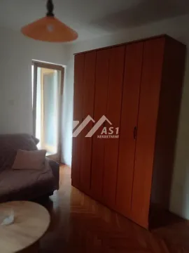 Izdavanje, dvosoban stan, 60m², Centar, Novi Sad - image 3