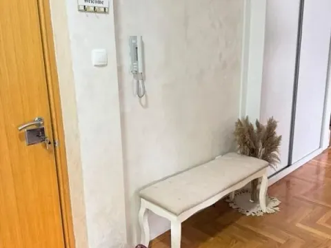 Izdavanje, dvosoban stan, 60m², Socijalno, Novi Sad Sve Podlokacije - image 13