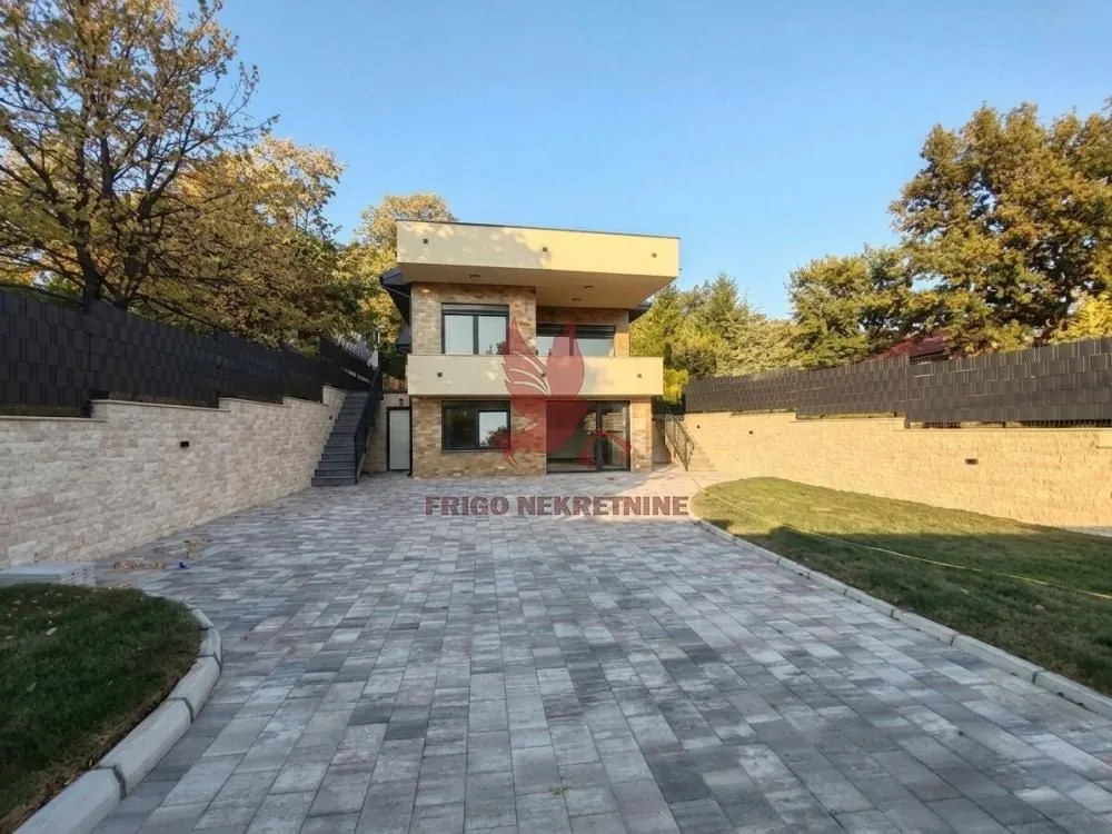 Prodaja, kuća, 184m², Mladenovac, Beograd