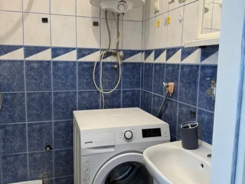 Izdavanje, jednosoban stan, 30m², Salajka, Novi Sad Sve Podlokacije - image 9