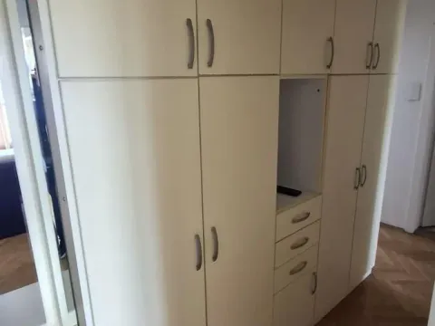 Prodaja, četvorosoban stan, 100m², Centar, Novi Sad - image 13