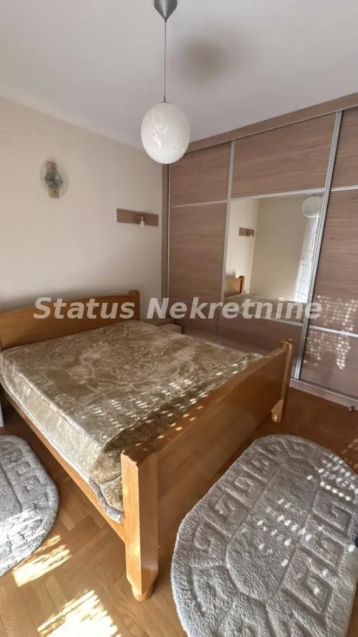 Rent, apartment, 126m², Adamovićevo Naselje, Novi Sad Sve Podlokacije