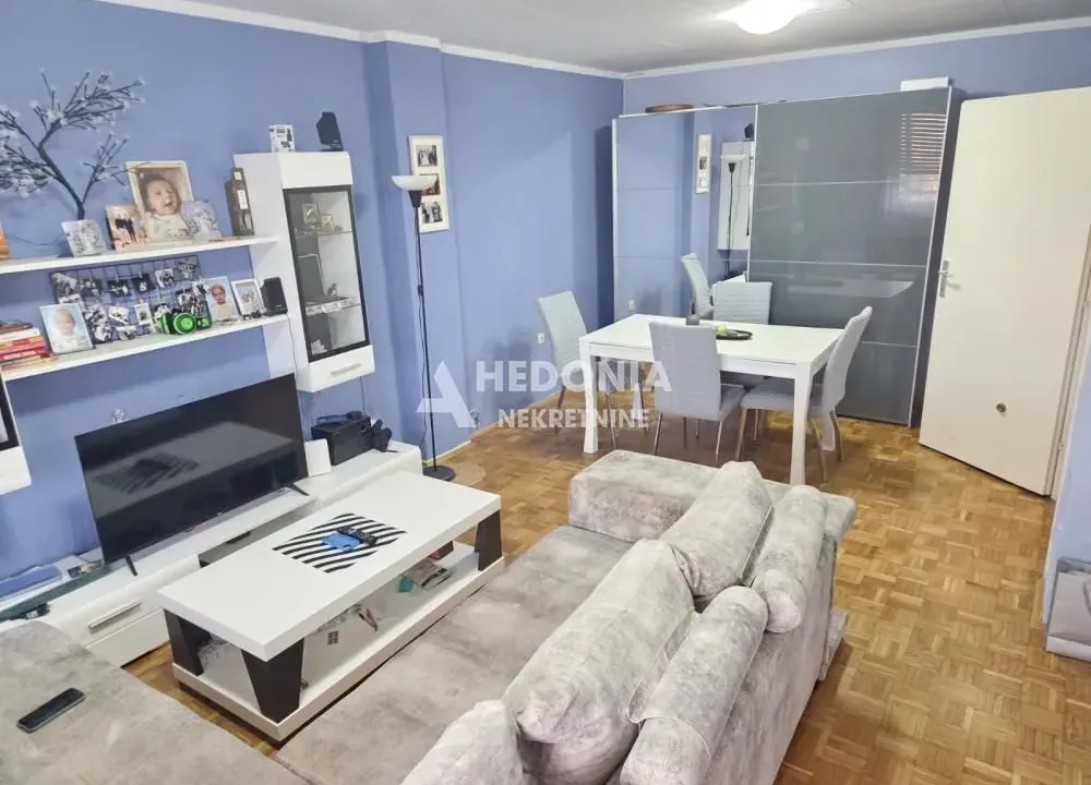 Prodaja, jednosoban stan, 50m², Novi Beograd Sve Podlokacije, Beograd