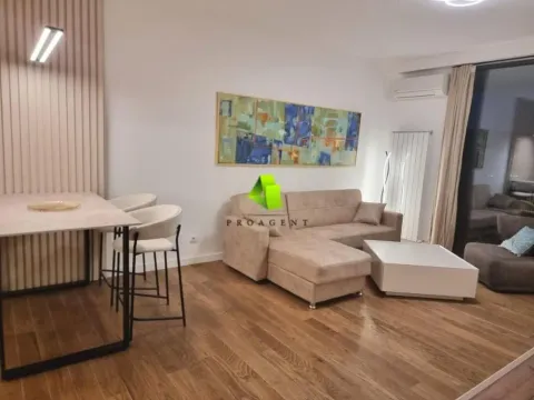 Izdavanje, jednosoban stan, 56m², Medijana, Niš