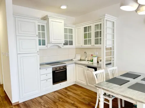 Sale, two bedroom apartment, 110m², Dobra Voda, Budva - image 8