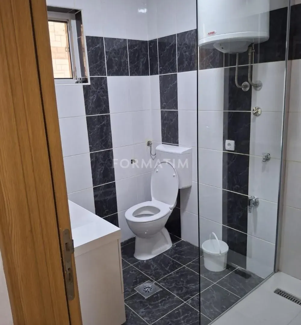 Izdavanje, jednosoban stan, 45m², Krnjaca, Palilula Sve Podlokacije