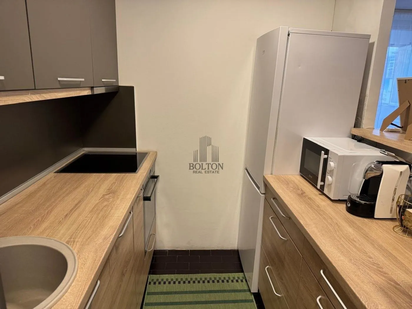 Rent, four bedroom apartment, 73m², Novi Beograd Blok 22, Novi Beograd Sve Podlokacije