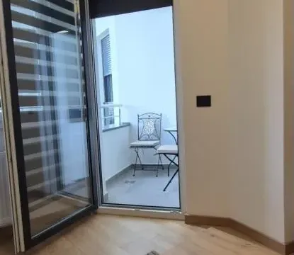 Izdavanje, jednosoban stan, 35m², Grbavica, Novi Sad Sve Podlokacije - image 3