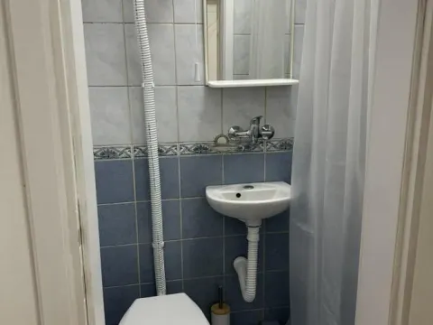 Izdavanje, trosoban stan, 52m², Grbavica, Novi Sad Sve Podlokacije - image 12