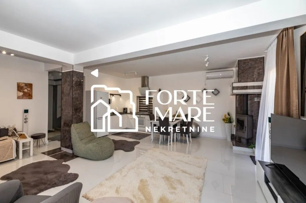 Prodaja, kuća, 160m², Zelenika, Herceg Novi