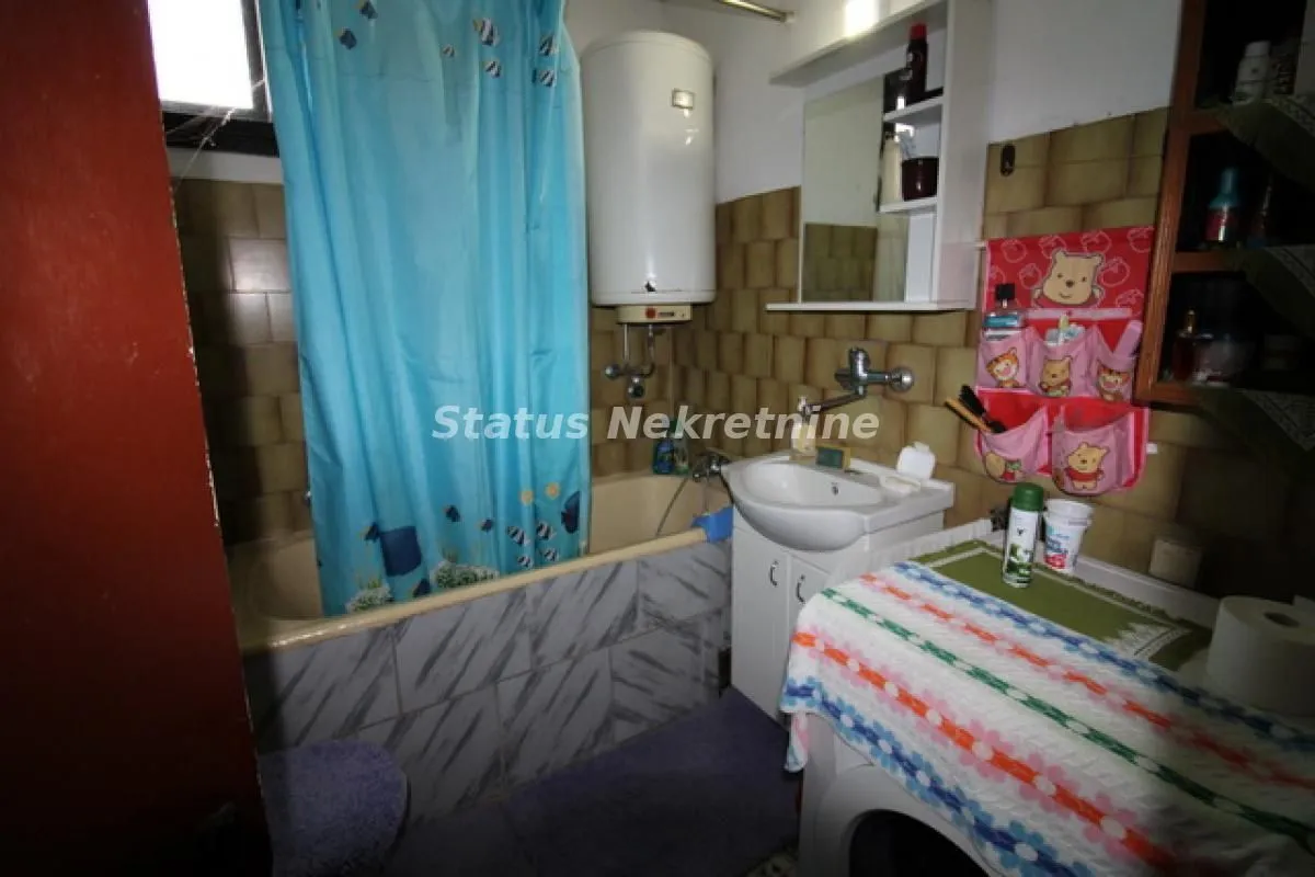 Prodaja, kuća, 115m², Titel, Novi Sad