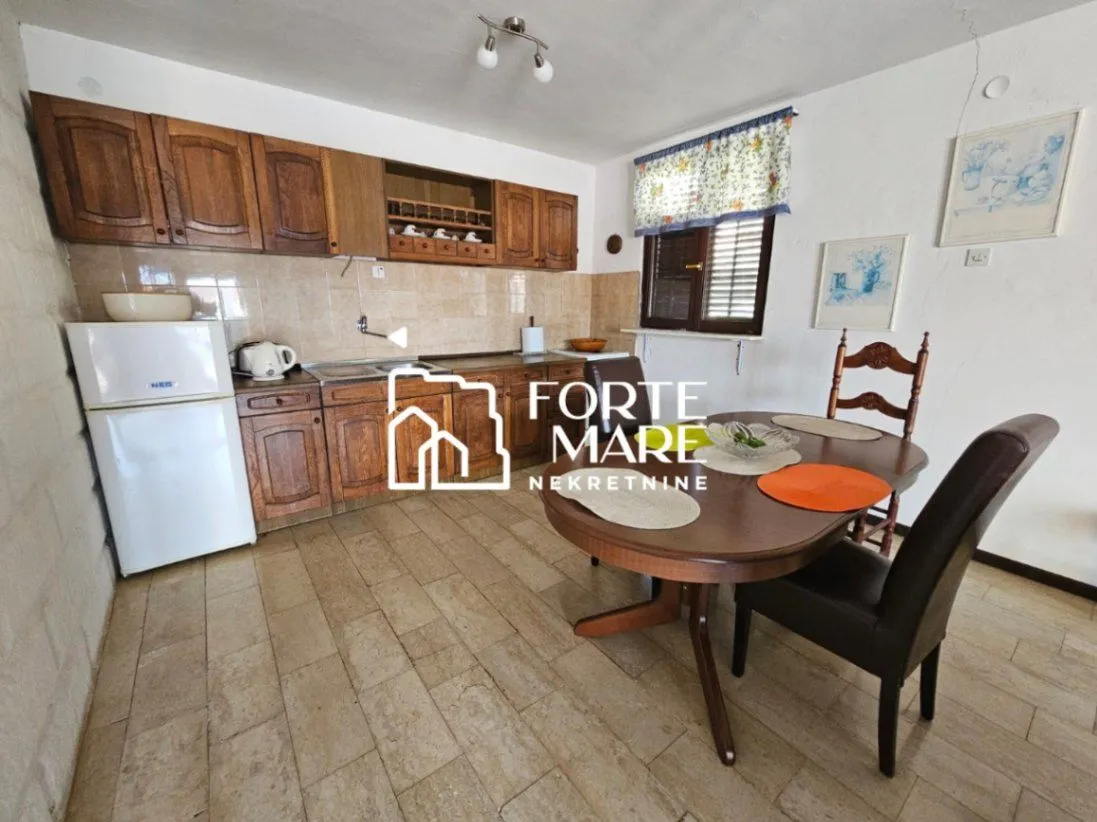 Prodaja, dvosoban stan, 115m², Tivat, Crna Gora