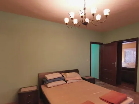 Sale, two bedroom apartment, 77m², Petrovac, Budva - image 9