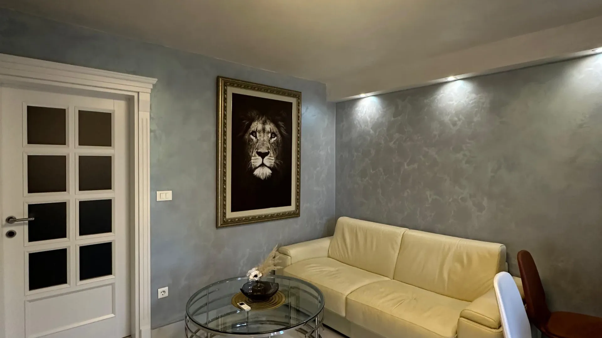 Izdavanje, jednosoban stan, 60m², Centar, Tivat