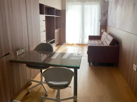 Izdavanje, stan, 30m², Novi Sad Sve Podlokacije, Novi Sad - image 2