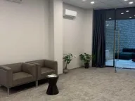 Izdavanje, poslovni prostor, 65m², Bečići, Budva - image 5