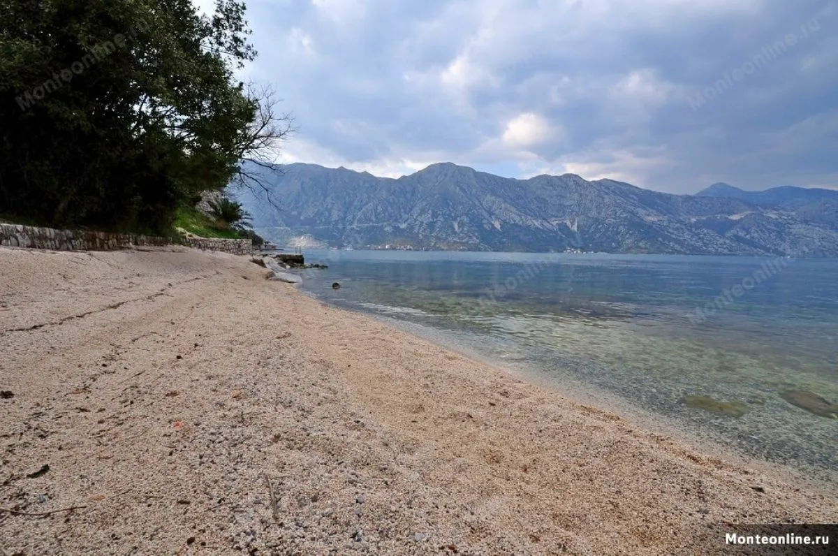 Sale, house, 350m², Kostanjica, Kotor