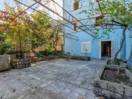 Sale, house, 300m², Stoliv, Kotor - image 4