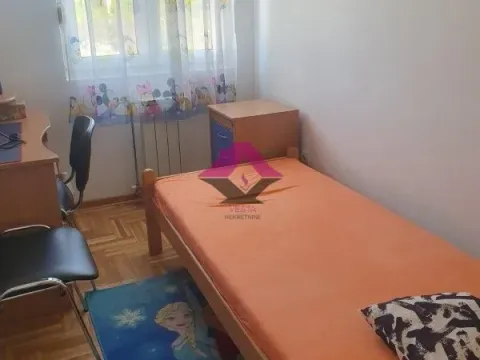 Rent, two bedroom apartment, 57m², Filmski Grad, Beograd - image 11