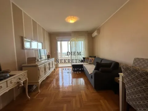 Prodaja, dvosoban stan, 69m², Centar, Bar - image 13